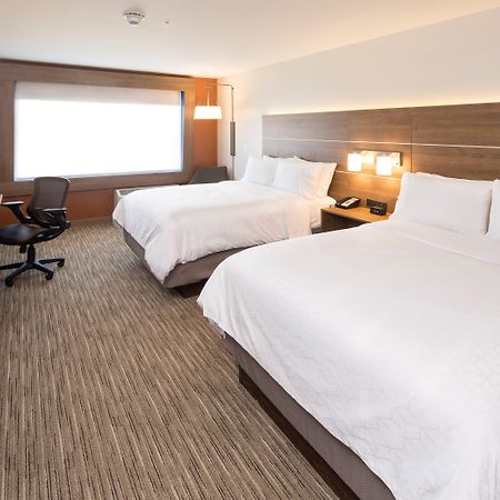 Holiday Inn Express Hotel & Suites Grand Blanc By Ihg Exterior photo