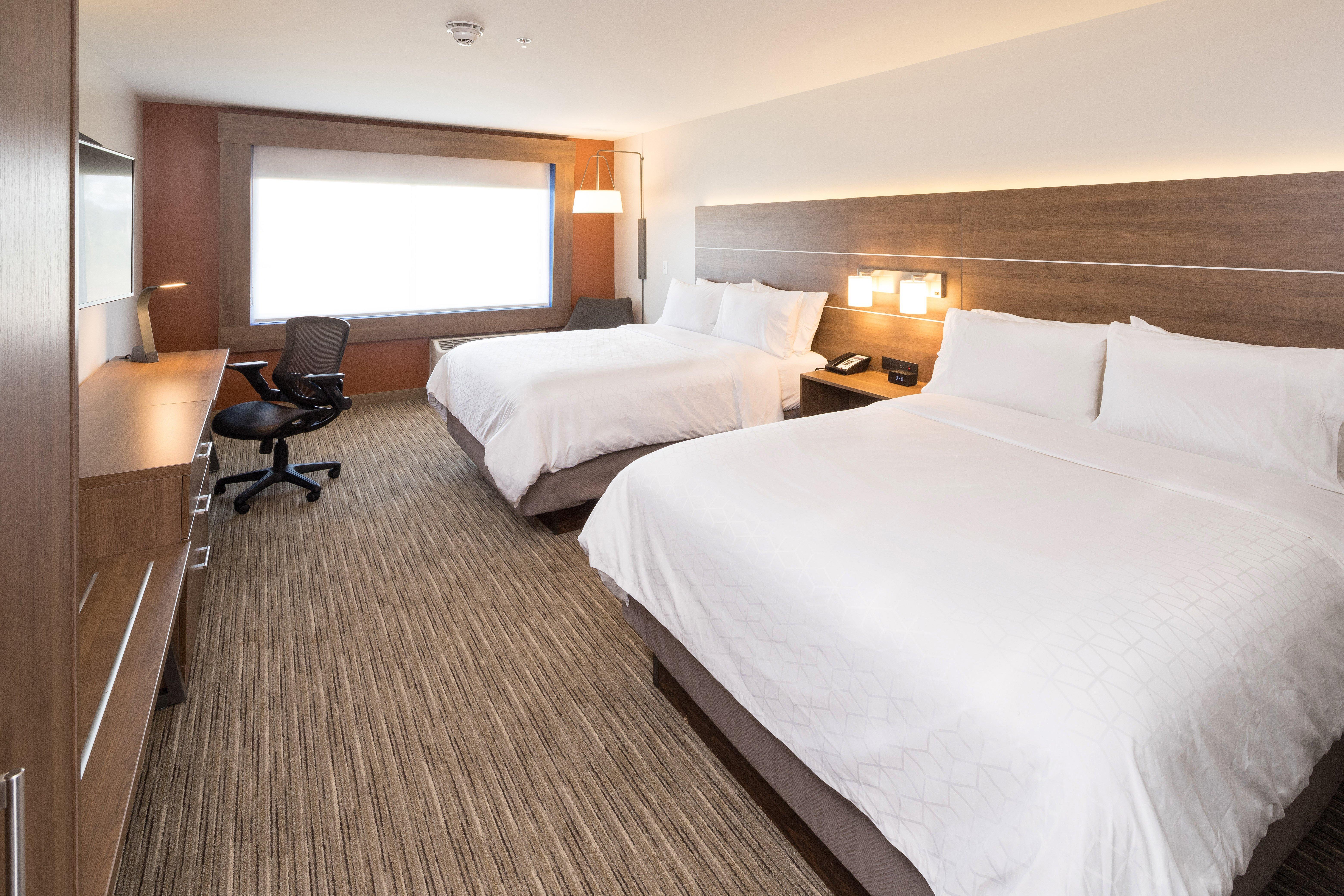 Holiday Inn Express Hotel & Suites Grand Blanc By Ihg Exterior photo